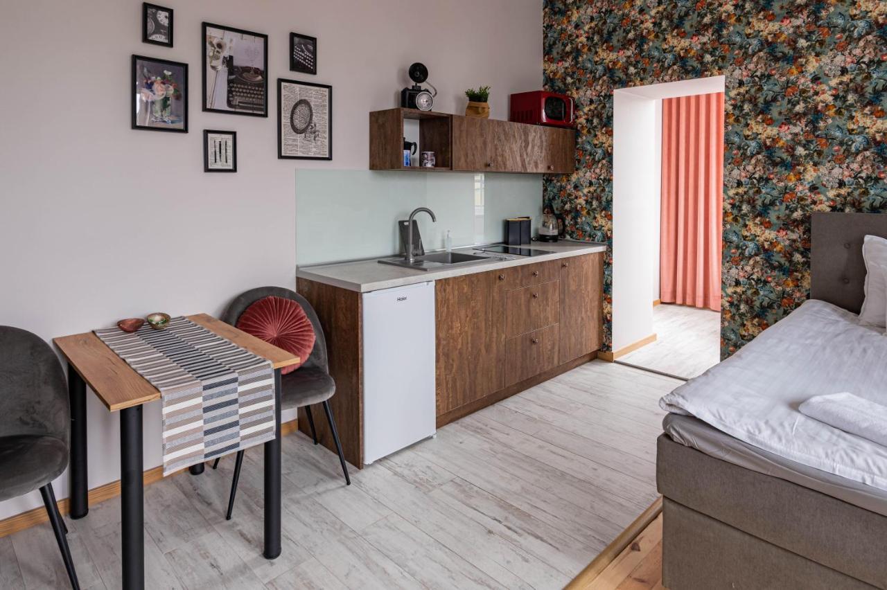 Apartamenty W Kamienicy Σίερατζ Εξωτερικό φωτογραφία